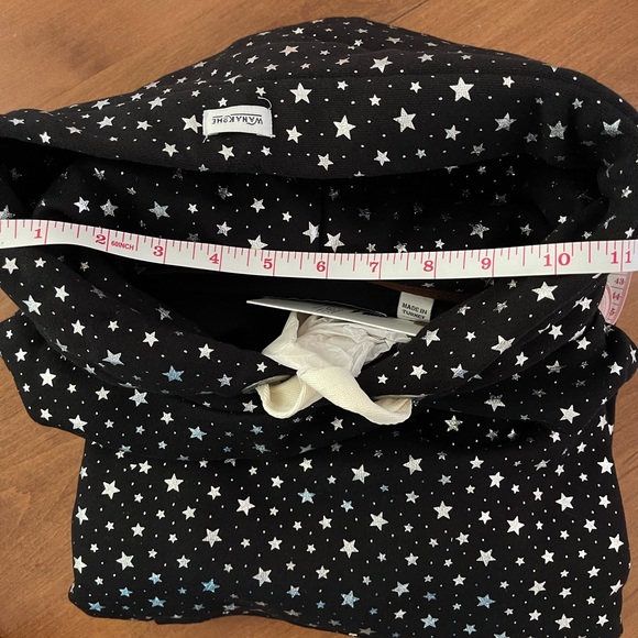 NWT Wanakome Metallic Silver on Black Vega Hoodie with Peacock Pocket - Picture 5 of 6